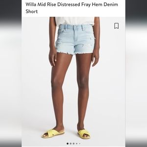 Just USA  light wash distressed jean shorts